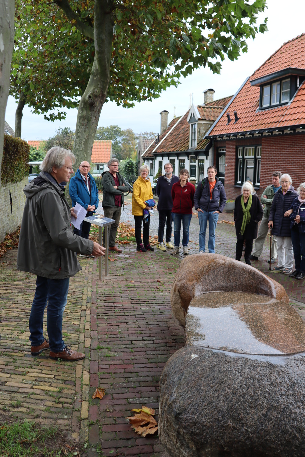 onthulling banken Ton Kalle 31